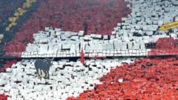 <b>AMBIENTAZO. </b>En el Bayern-Nápoles de esta Champions se vio este mosaico de Europa, donde a la altura de Madrid situaron a un toro.