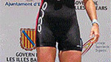 <b>CAMPEONES.</B> Berasategui y Llanos, los vencedores en Ibiza.