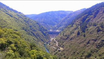La Vuelta a Asturias arranca con la vista puesta en el Acebo