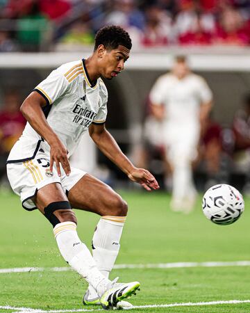 Real Madrid 2-0 Man Utd: Jude Bellingham scores first goal for Spanish  giants in pre-season victory in Houston, Football News