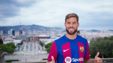 Oficial: Iñigo Martínez ficha por el Barcelona