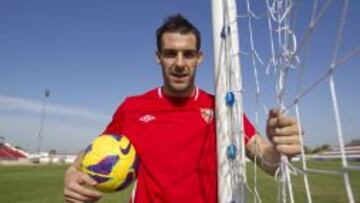 Álvaro Negredo: doble sesión para llegar a Cornellà