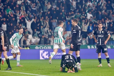 Aprobados y suspensos: El Burgos muestra su imagen menos eficaz fuera de casa