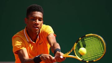 Félix Auger, el jugador máas joven dek torneo ya está en octavos de final.