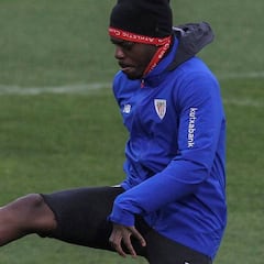 El Espanyol identifica a los 12 aficionados que dirigieron insultos racistas a Iñaki Williams