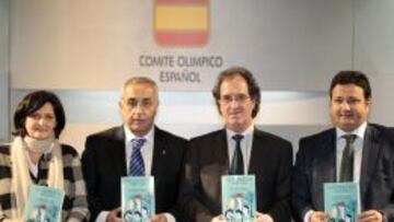 Blanco: "Este libro refleja las hazañas de nuestros ídolos"