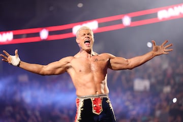 Cody Rhodes, conocido en el mundo de la lucha libre como "The American Nightmare," está incursionando en el cine y la televisión de manera notable, siguiendo los pasos de otros luchadores. Su trabajo en la pantalla se ha centrado principalmente en la televisión, pero tiene importantes proyectos cinematográficos como: 'Agárralo como puedas', 'Street Fighter', 'Arrow' o 'Scooby-Doo! La maldición del demonio veloz'.