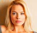 Margot Robbie, sin filtros, revela qué actor la dejó con las “piernas temblando”