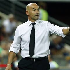 Jémez: criticó los fichajes tardíos: "Estamos en desventaja"