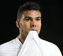 Casemiro está en el alambre