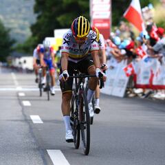 Sergio Higuita, nuevo líder de los jóvenes en Tour de Suiza