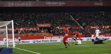 0-4. Koke marc¨® el cuarto gol.