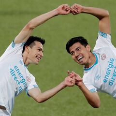 Hirving Lozano comanda a un gran PSV antes del Camp Nou