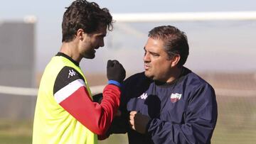 Vílchez se estrena en el banquillo del Extremadura.