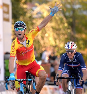 El ciclista murciano se proclamó, por primera vez en su carrera deportiva, campeón del mundo en Innsbruck en 2018 tras imponerse al sprint por delante de Bardet y Woods.