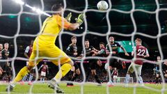 "Deberíamos renombrar esto como la Copa Claudio Bravo"