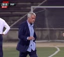 La imagen se las trae: Mou, en el 84', celebrando el gol que evita que le elimine el 6º de Bulgaria