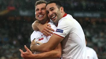 Sevilla win third consecutive Europa League.