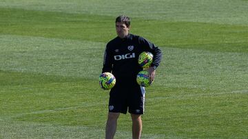 Iraola, durante un entrenamiento.