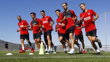 Primer entrenamiento del Atl&eacute;tico de Madrid 2017-2018 en Los &Aacute;ngeles de San Rafael (Segovia).
 