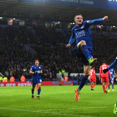 El Leicester pos-Ranieri arrolla al Liverpool y sale del descenso