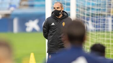 Iv&aacute;n Mart&iacute;nez, ayer en el entrenamiento en La Romareda.