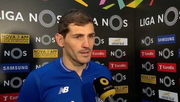 Casillas se hace 'un Joaqu¨ªn': atenci¨®n al 'portu?ol' del portero