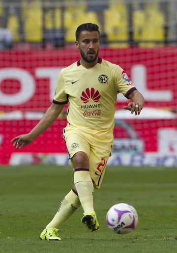 Conoció al 'Piojo' desde su etapa con Atlante, donde debutó en 2006. Llegó al América en el Apertura 2014 para reencontrarse con Miguel Herrera y dio el salto más grande de su carrera. Con las Águilas el 'Chepe' fue de menos a más, comenzó jugando de 10 a 11 partidos por temporada y terminó como titular indiscutible.