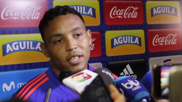 Muriel: "Mi polifuncionalidad es el arma para estar en los 23"