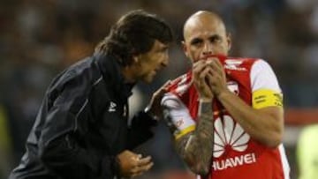 El talento argentino fue la figura del partido; anotó gol y fue el eje de equilibro de Santa Fe.