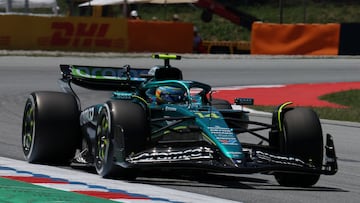 Fernando Alonso (Aston Martin AMR25). Barcelona, España. F1 2025.