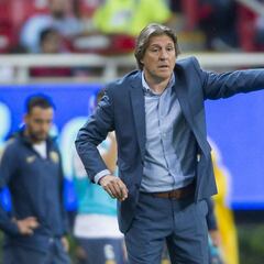 Los técnicos de Pumas que sufrieron contra Chivas