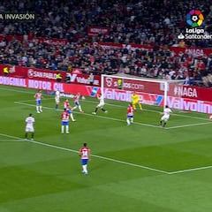 Locura total en el Sánchez Pizjuán con el gol de Rafa Mir en el 92' que mantiene la esperanza