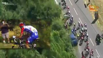 Mikel Landa sufre una aparatosa caída tras ser empujado