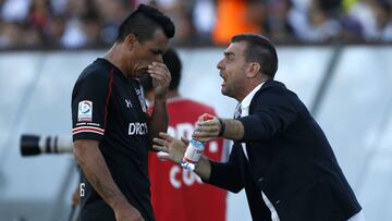 Esteban Paredes salva a Guede de una crisis peor en Colo Colo