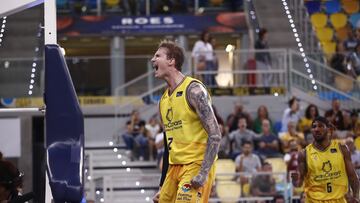 El Gran Canaria espabila a tiempo