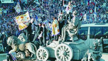 La mayor de las convocatorias madridistas en Cibeles (1998)