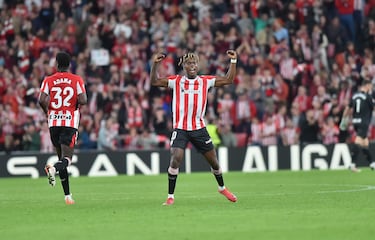 El pequeño de los Williams siempre es un reclamo para ver un partido. Además del gol al Mallorca, el primero que marca de cabeza en Primera, hizo varias cabalgadas que parecía que los rivales no iban a poder quitarle el balón. Un gusto verle jugar.
El pequeño de los Williams siempre es un reclamo para ver un partido. Además del gol al Mallorca, el primero que marca de cabeza en Primera, hizo varias cabalgadas que parecía que los rivales no iban a poder quitarle el balón. Un gusto verle jugar.