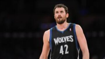 "Traspasad a Kevin Love o se irá libre en el verano de 2015"