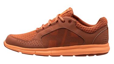 Rebajas en Helly Hansen: la mejor ropa para disfrutar del mar, hasta un 40% de descuento