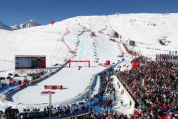 St. Moritz: el descenso por equipos en imágenes