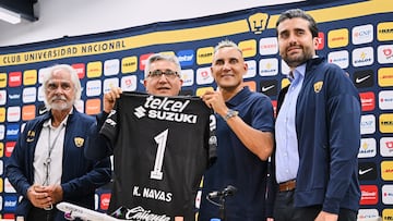 Miguel Mejia Baron, Luis Raul Gonzalez, Keylor Navas and Eduardo Saracho during official presentation where a new reinforcement of the Pumas UNAM team, as part of Torneo Apertura 2025, Liga BBVA MX, at La Cantera on July 24, 2025, in Mexico City, Mexico.