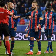 El Alcoraz se rinde a Jorge Pulido