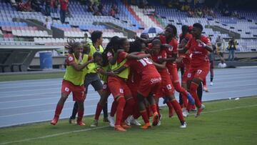 Celebraci&oacute;n de gol de las jugadores del Am&eacute;rica. 