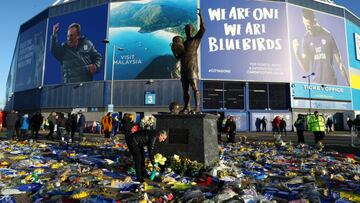 Emiliano Sala: Body recovered from plane wreckage