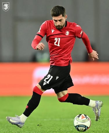 El Racing sorprende con Giorgi Guliashvili