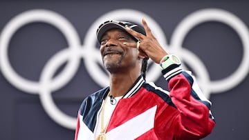 Paris (France), 09/08/2024.- Snoop Dogg poses ahead of the B-Girls pre-qualifier battle at the Breaking competitions in the Paris 2024 Olympic Games, at the La Concorde in Paris, France, 09 August 2024. (Francia, Concordia) EFE/EPA/DAN HIMBRECHTS AUSTRALIA AND NEW ZEALAND OUT