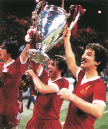 El Liverpool disfrutó de ocho años en la élite mundial, entre 1977 y 1985. En el centro de su plantilla de 1983-84 estaban tres escoceses: el defensor central Alan Hansen, el prolífico atacante Kenny Dalglish y el capitán del centro del campo, Graeme Souness.