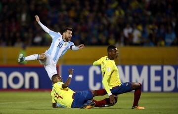 1-2. Messi marcó el segundo gol.