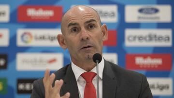 Paco: "Un empate supone un pasito m¨¢s hacia Segunda"